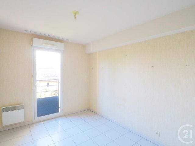 Appartement F3 à louer - 3 pièces - 63.25 m2 - LUNEL - 34 - LANGUEDOC-ROUSSILLON - Century 21 Pays De Lunel