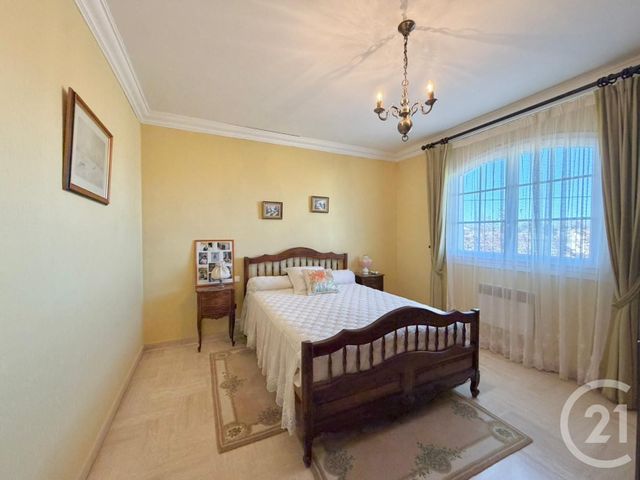 maison à vendre - 6 pièces - 138.25 m2 - LUNEL - 34 - LANGUEDOC-ROUSSILLON - Century 21 Pays De Lunel