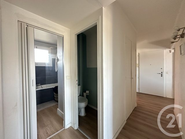 Appartement F3 à louer - 3 pièces - 70.63 m2 - LUNEL - 34 - LANGUEDOC-ROUSSILLON - Century 21 Pays De Lunel