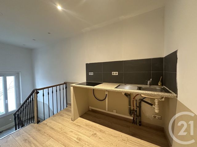 Appartement F2 à louer - 2 pièces - 44.05 m2 - MILHAUD - 30 - LANGUEDOC-ROUSSILLON - Century 21 Pays De Lunel
