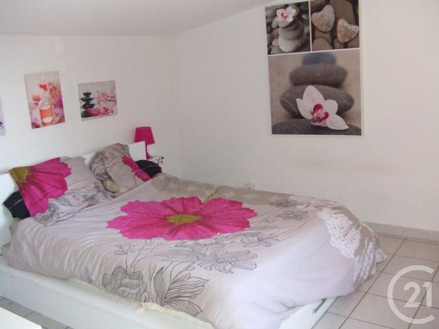 Appartement F3 à louer - 3 pièces - 69.83 m2 - UCHAUD - 30 - LANGUEDOC-ROUSSILLON - Century 21 Pays De Lunel