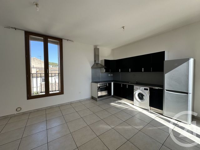 Appartement F2 à louer - 2 pièces - 38.02 m2 - AUBAIS - 30 - LANGUEDOC-ROUSSILLON - Century 21 Pays De Lunel