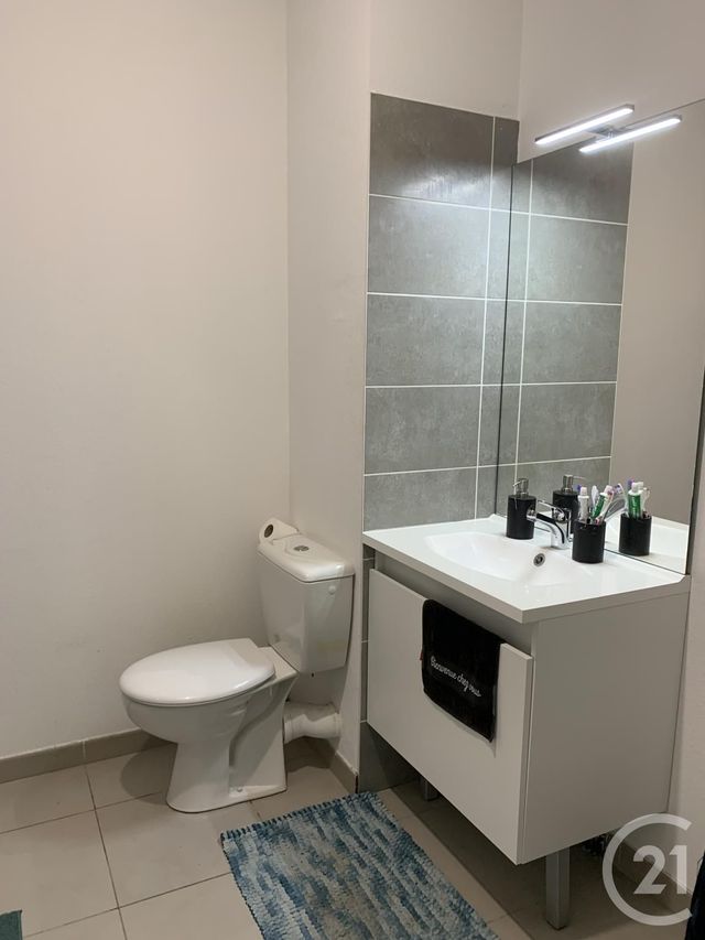 Appartement F2 à louer - 2 pièces - 43.35 m2 - MARSILLARGUES - 34 - LANGUEDOC-ROUSSILLON - Century 21 Pays De Lunel