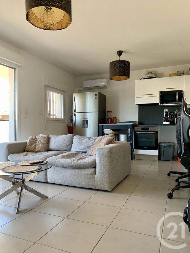 Appartement F2 à louer - 2 pièces - 43.35 m2 - MARSILLARGUES - 34 - LANGUEDOC-ROUSSILLON - Century 21 Pays De Lunel