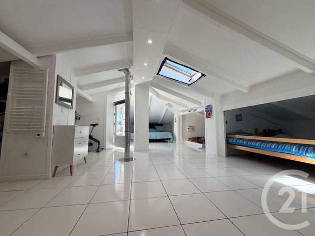 maison à vendre - 5 pièces - 135.1 m2 - LUNEL - 34 - LANGUEDOC-ROUSSILLON - Century 21 Pays De Lunel