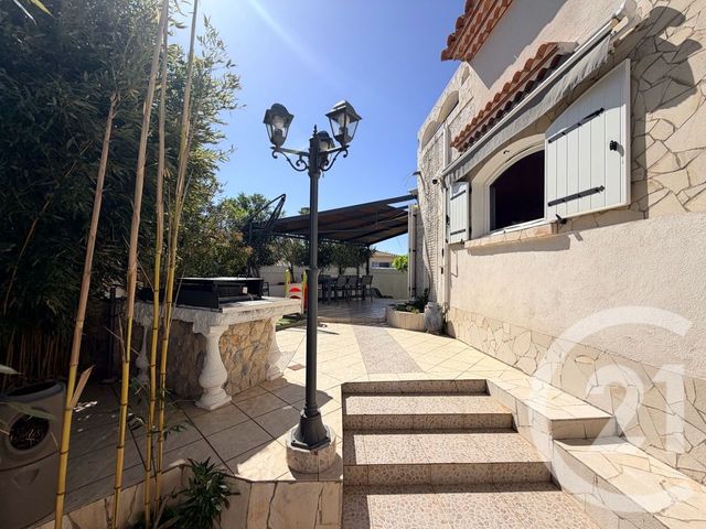 maison à vendre - 5 pièces - 135.1 m2 - LUNEL - 34 - LANGUEDOC-ROUSSILLON - Century 21 Pays De Lunel