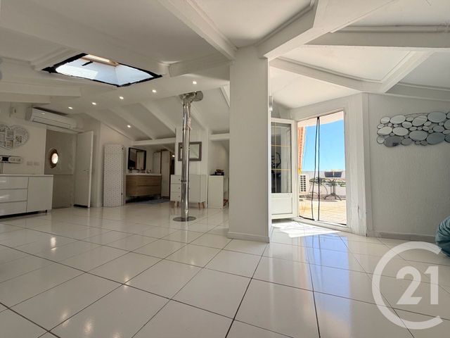 maison à vendre - 5 pièces - 135.1 m2 - LUNEL - 34 - LANGUEDOC-ROUSSILLON - Century 21 Pays De Lunel