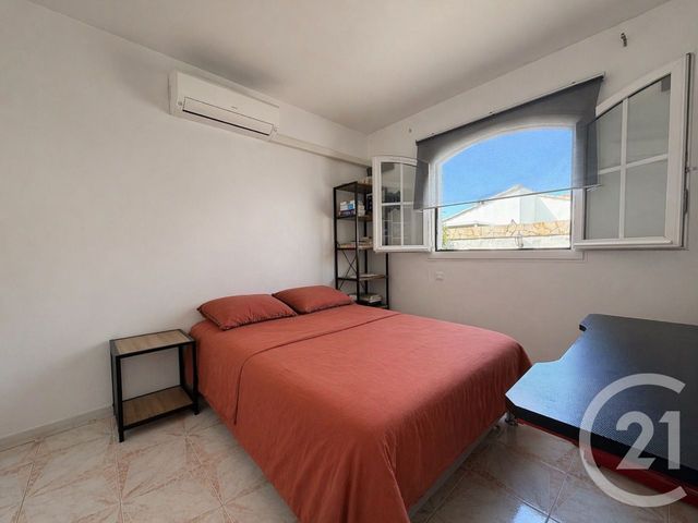 maison à vendre - 5 pièces - 135.1 m2 - LUNEL - 34 - LANGUEDOC-ROUSSILLON - Century 21 Pays De Lunel