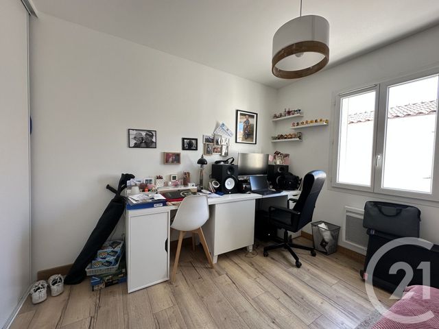 maison à louer - 4 pièces - 80.24 m2 - AIMARGUES - 30 - LANGUEDOC-ROUSSILLON - Century 21 Pays De Lunel