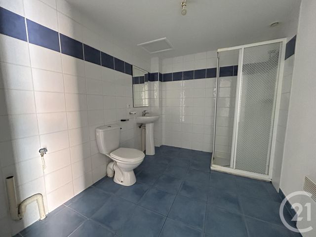 Appartement F3 à louer - 3 pièces - 60.17 m2 - LUNEL - 34 - LANGUEDOC-ROUSSILLON - Century 21 Pays De Lunel