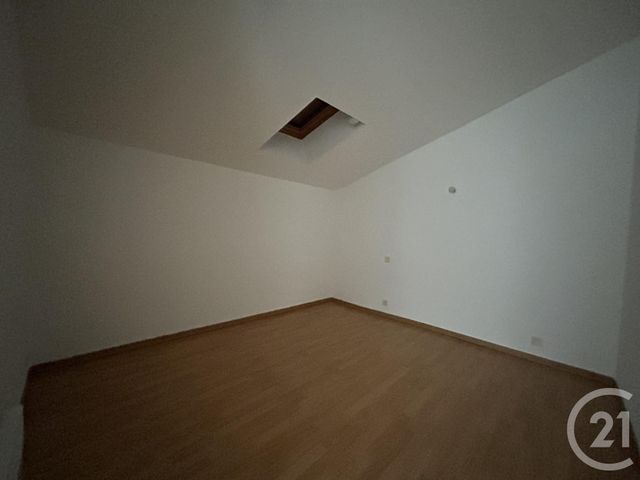 Appartement F3 à louer - 3 pièces - 60.17 m2 - LUNEL - 34 - LANGUEDOC-ROUSSILLON - Century 21 Pays De Lunel