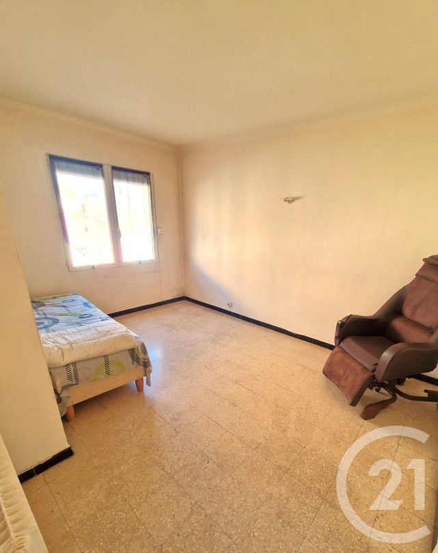 Appartement T5 à vendre - 5 pièces - 88.75 m2 - LUNEL - 34 - LANGUEDOC-ROUSSILLON - Century 21 Pays De Lunel