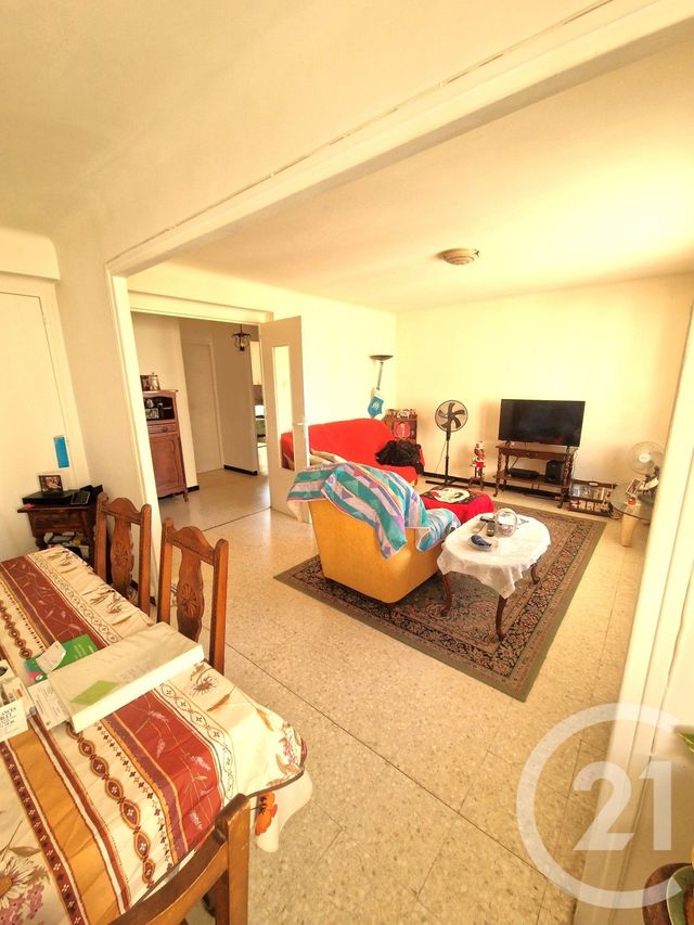 Appartement T5 à vendre - 5 pièces - 88.75 m2 - LUNEL - 34 - LANGUEDOC-ROUSSILLON - Century 21 Pays De Lunel