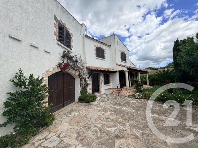 maison à vendre - 7 pièces - 199.52 m2 - LUNEL - 34 - LANGUEDOC-ROUSSILLON - Century 21 Pays De Lunel