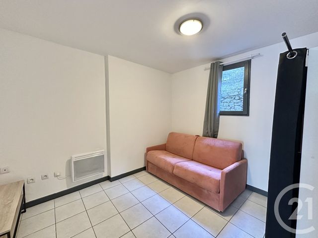 Appartement F2 à louer - 2 pièces - 20.88 m2 - LUNEL - 34 - LANGUEDOC-ROUSSILLON - Century 21 Pays De Lunel