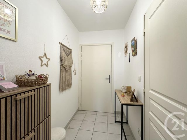 Appartement F2 à louer - 2 pièces - 45.01 m2 - UCHAUD - 30 - LANGUEDOC-ROUSSILLON - Century 21 Pays De Lunel
