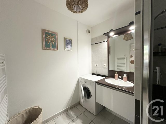 Appartement F2 à louer - 2 pièces - 45.01 m2 - UCHAUD - 30 - LANGUEDOC-ROUSSILLON - Century 21 Pays De Lunel