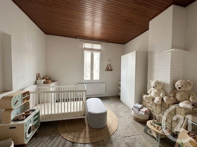 Appartement F3 à louer - 3 pièces - 84.66 m2 - LUNEL - 34 - LANGUEDOC-ROUSSILLON - Century 21 Pays De Lunel