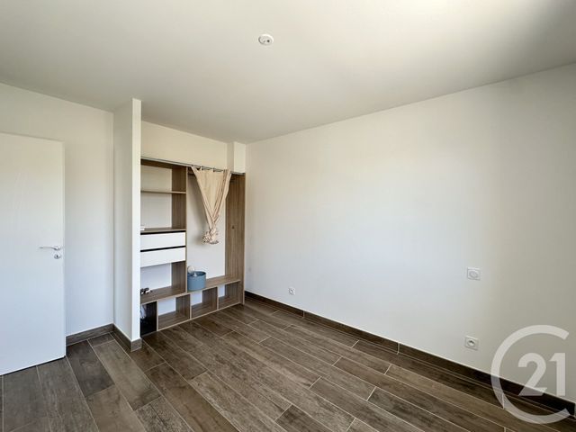 maison à louer - 4 pièces - 91.09 m2 - NAGES ET SOLORGUES - 30 - LANGUEDOC-ROUSSILLON - Century 21 Pays De Lunel