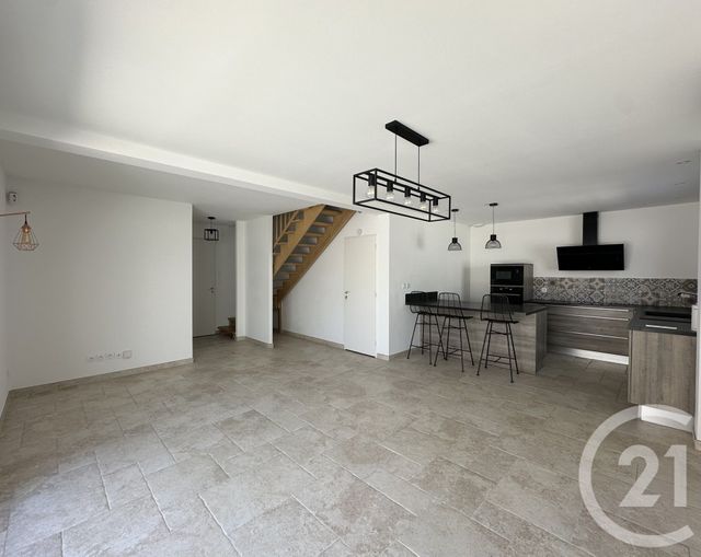 maison à louer - 4 pièces - 91.09 m2 - NAGES ET SOLORGUES - 30 - LANGUEDOC-ROUSSILLON - Century 21 Pays De Lunel