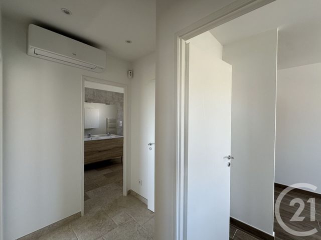 maison à louer - 4 pièces - 91.09 m2 - NAGES ET SOLORGUES - 30 - LANGUEDOC-ROUSSILLON - Century 21 Pays De Lunel