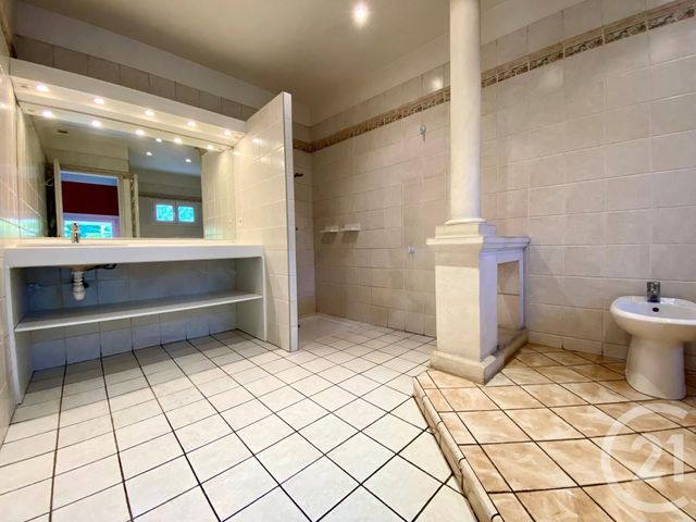 maison à vendre - 4 pièces - 177.3 m2 - LUNEL - 34 - LANGUEDOC-ROUSSILLON - Century 21 Pays De Lunel