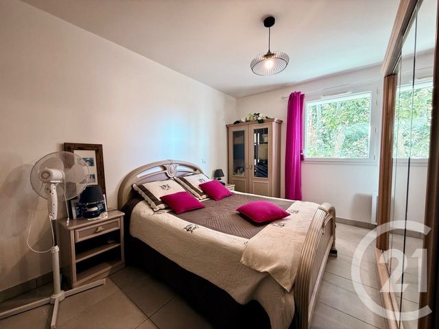 Appartement T3 à vendre - 3 pièces - 68.0 m2 - LUNEL - 34 - LANGUEDOC-ROUSSILLON - Century 21 Pays De Lunel