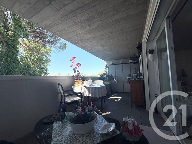 Appartement T3 à vendre - 3 pièces - 68.0 m2 - LUNEL - 34 - LANGUEDOC-ROUSSILLON - Century 21 Pays De Lunel
