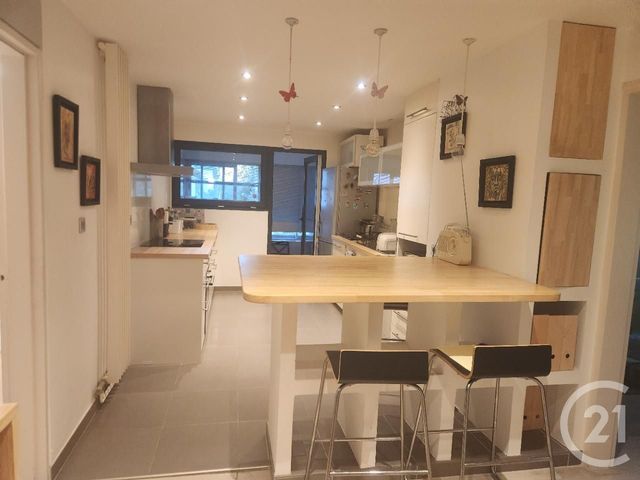 Appartement F3 à louer - 3 pièces - 70.22 m2 - MONTPELLIER - 34 - LANGUEDOC-ROUSSILLON - Century 21 Pays De Lunel