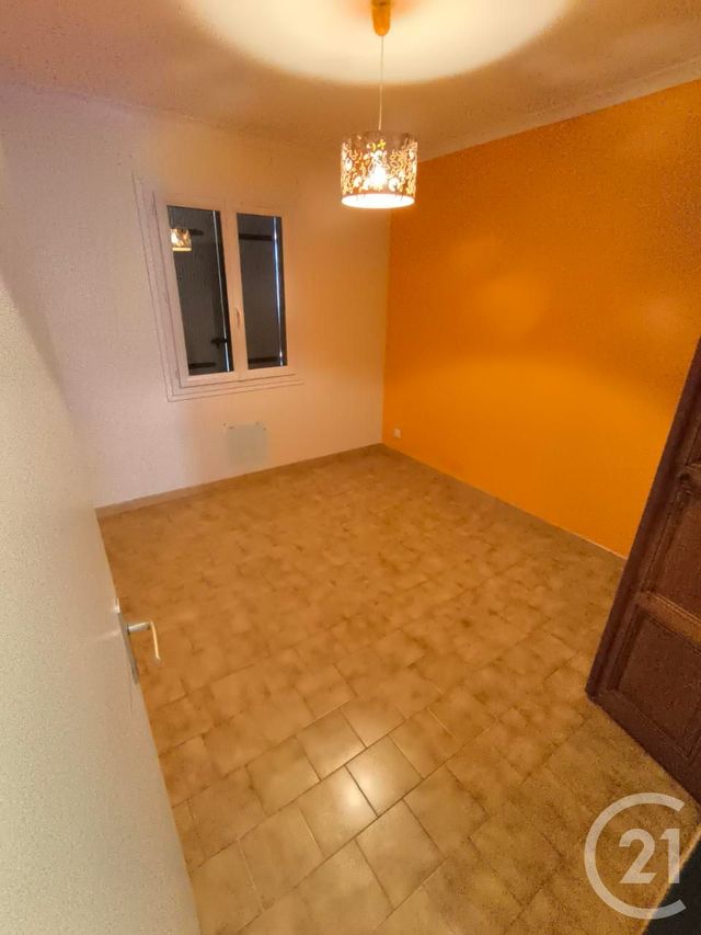 maison à louer - 4 pièces - 87.0 m2 - VAUVERT - 30 - LANGUEDOC-ROUSSILLON - Century 21 Pays De Lunel