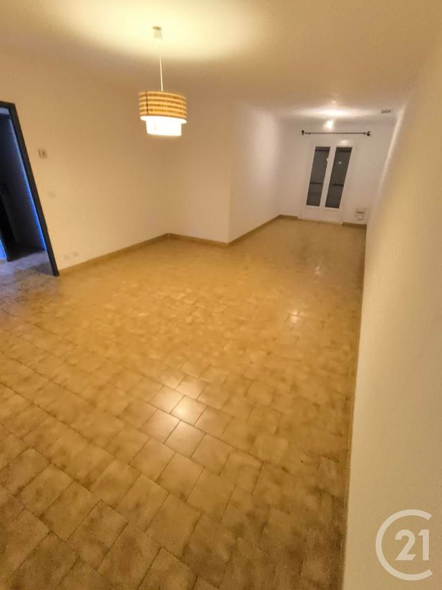 maison à louer - 4 pièces - 87.0 m2 - VAUVERT - 30 - LANGUEDOC-ROUSSILLON - Century 21 Pays De Lunel