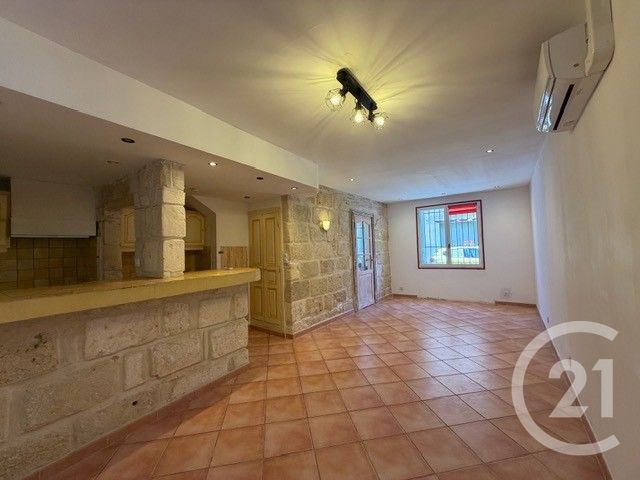 maison à louer - 3 pièces - 61.53 m2 - VAUVERT - 30 - LANGUEDOC-ROUSSILLON - Century 21 Pays De Lunel