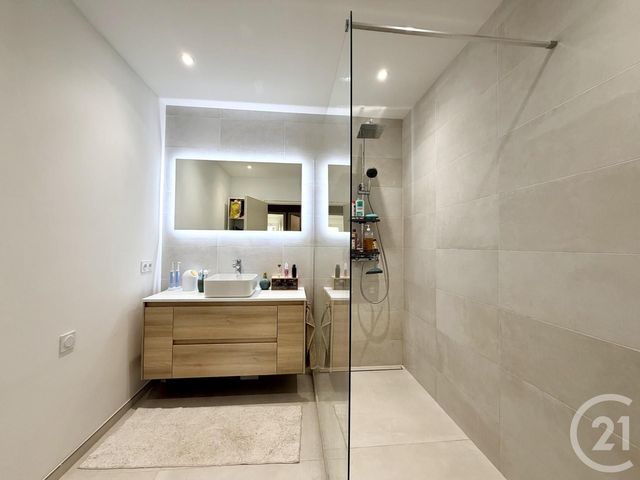 Appartement à vendre - 3 pièces - 89.5 m2 - ST LAURENT D AIGOUZE - 30 - LANGUEDOC-ROUSSILLON - Century 21 Pays De Lunel