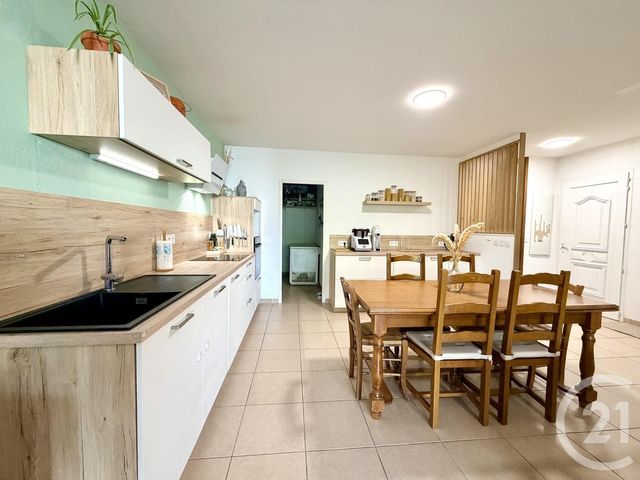 Appartement à vendre - 3 pièces - 89.5 m2 - ST LAURENT D AIGOUZE - 30 - LANGUEDOC-ROUSSILLON - Century 21 Pays De Lunel