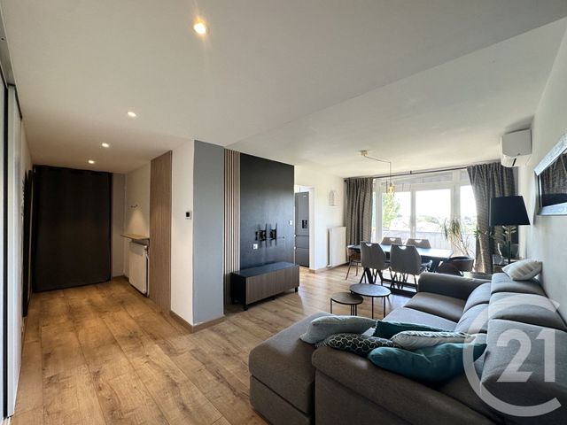 Appartement F4 à louer - 4 pièces - 78.63 m2 - LUNEL - 34 - LANGUEDOC-ROUSSILLON - Century 21 Pays De Lunel