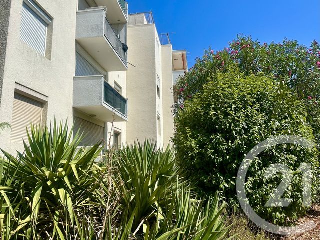 Appartement F4 à louer - 4 pièces - 78.63 m2 - LUNEL - 34 - LANGUEDOC-ROUSSILLON - Century 21 Pays De Lunel