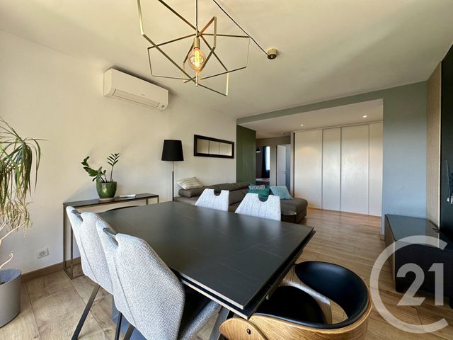 Appartement F4 à louer - 4 pièces - 78.63 m2 - LUNEL - 34 - LANGUEDOC-ROUSSILLON - Century 21 Pays De Lunel