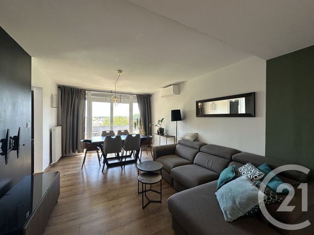 Appartement F4 à louer - 4 pièces - 78.63 m2 - LUNEL - 34 - LANGUEDOC-ROUSSILLON - Century 21 Pays De Lunel