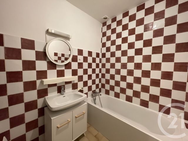 maison à louer - 4 pièces - 125.12 m2 - MUDAISON - 34 - LANGUEDOC-ROUSSILLON - Century 21 Pays De Lunel