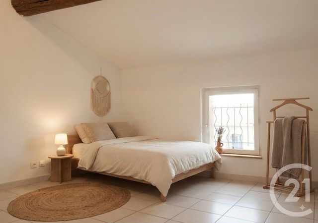 Appartement F3 à louer - 3 pièces - 61.84 m2 - UCHAUD - 30 - LANGUEDOC-ROUSSILLON - Century 21 Pays De Lunel