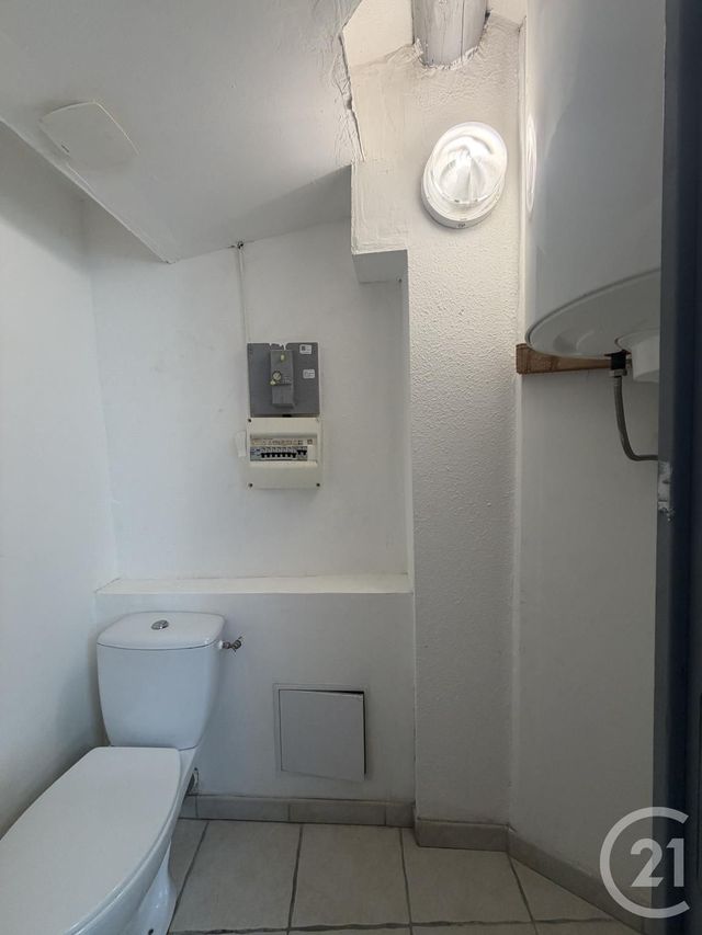 Appartement F1 à louer - 1 pièce - 22.33 m2 - LUNEL - 34 - LANGUEDOC-ROUSSILLON - Century 21 Pays De Lunel