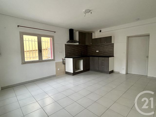 Appartement T2 à louer - 2 pièces - 41.71 m2 - LUNEL VIEL - 34 - LANGUEDOC-ROUSSILLON - Century 21 Pays De Lunel