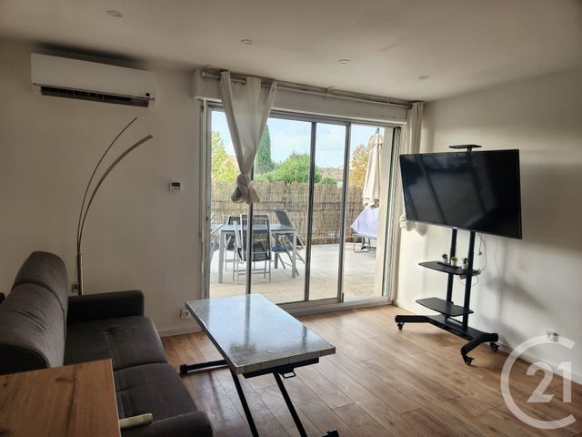 Appartement F2 à louer - 2 pièces - 29.64 m2 - LUNEL - 34 - LANGUEDOC-ROUSSILLON - Century 21 Pays De Lunel