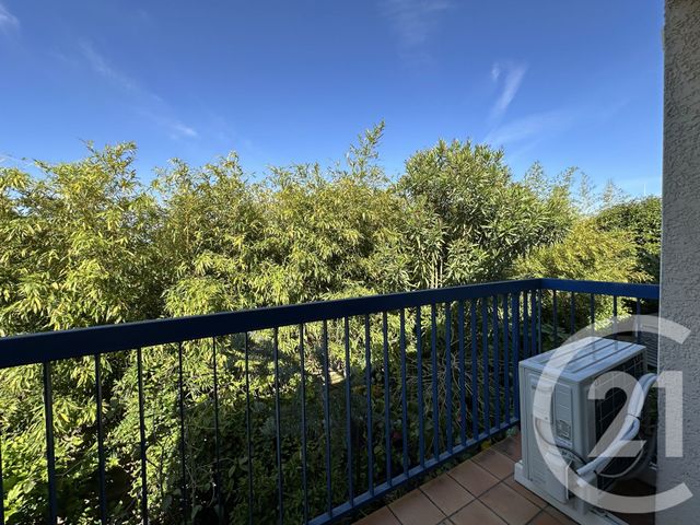Appartement F2 à louer - 2 pièces - 46.5 m2 - LUNEL - 34 - LANGUEDOC-ROUSSILLON - Century 21 Pays De Lunel