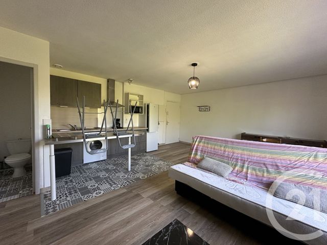 Appartement F2 à louer - 2 pièces - 46.5 m2 - LUNEL - 34 - LANGUEDOC-ROUSSILLON - Century 21 Pays De Lunel