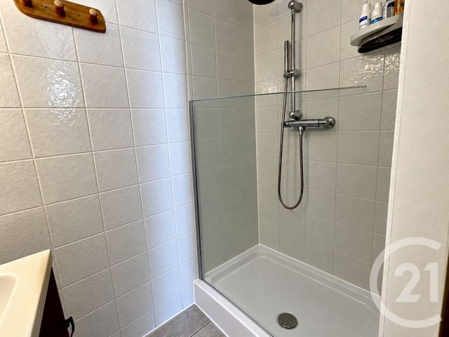 maison à louer - 2 pièces - 40.93 m2 - VAUVERT - 30 - LANGUEDOC-ROUSSILLON - Century 21 Pays De Lunel