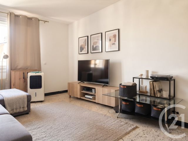 Appartement F2 à louer - 2 pièces - 41.6 m2 - LUNEL - 34 - LANGUEDOC-ROUSSILLON - Century 21 Pays De Lunel