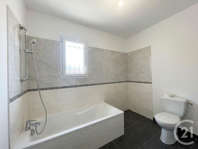 maison à louer - 4 pièces - 84.01 m2 - LUNEL - 34 - LANGUEDOC-ROUSSILLON - Century 21 Pays De Lunel