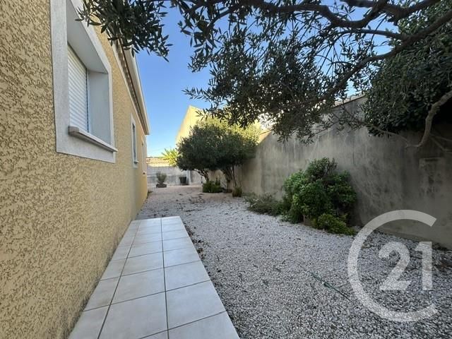 maison à louer - 4 pièces - 84.01 m2 - LUNEL - 34 - LANGUEDOC-ROUSSILLON - Century 21 Pays De Lunel