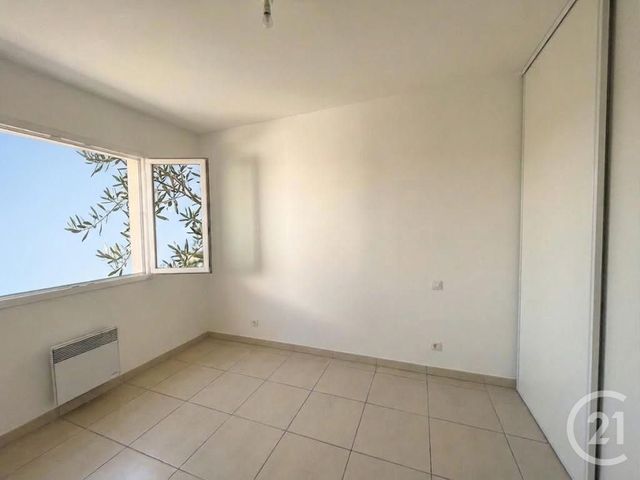 maison à louer - 4 pièces - 84.01 m2 - LUNEL - 34 - LANGUEDOC-ROUSSILLON - Century 21 Pays De Lunel